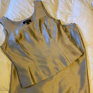 Elegant 2-piece silver Kasper dress